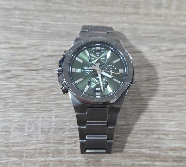 Часовник Edifice EFV-640DC-3A