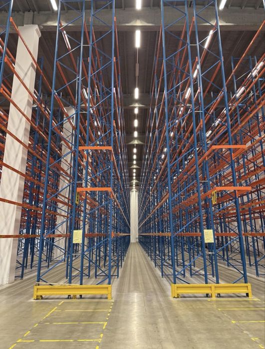 Rafturi metalice industriale
