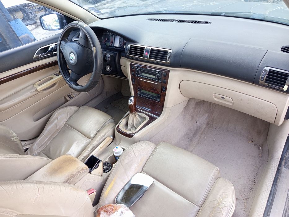 Skoda Superb 2.5 TDI на части