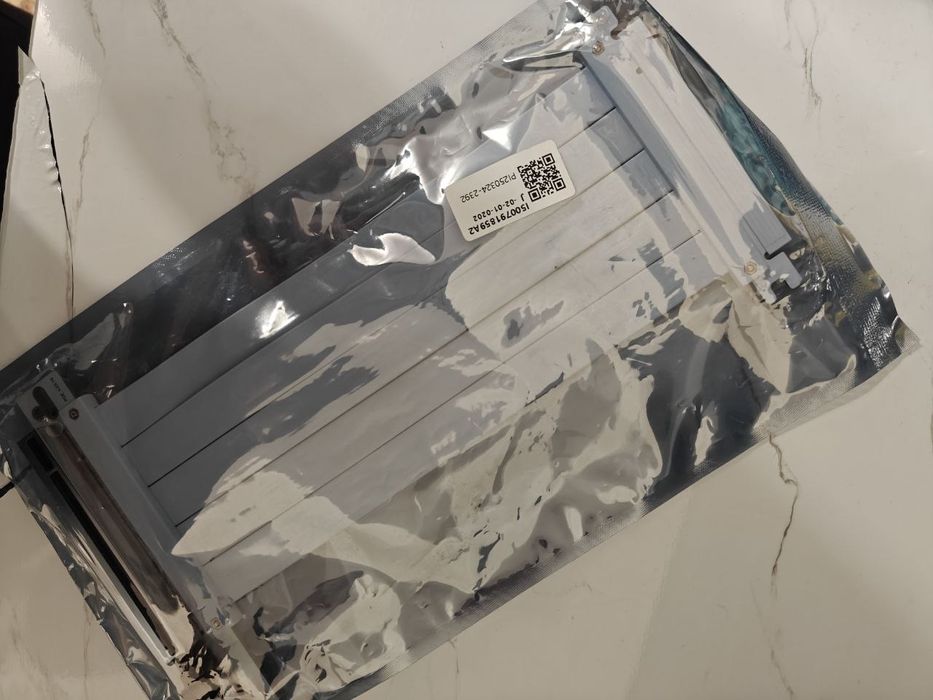 Ssd m2 adata 1tb, мышка, райзер все новое