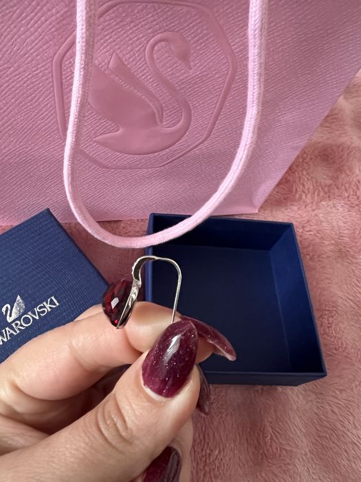 Чисто нови обеци - Сваровски