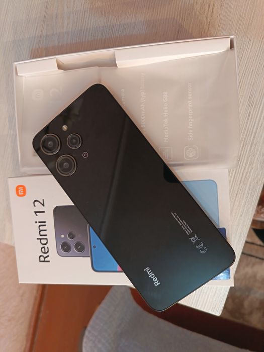 Продам сотовый телефон Redmi 12, 128gb состояние идеальное мобильный с
