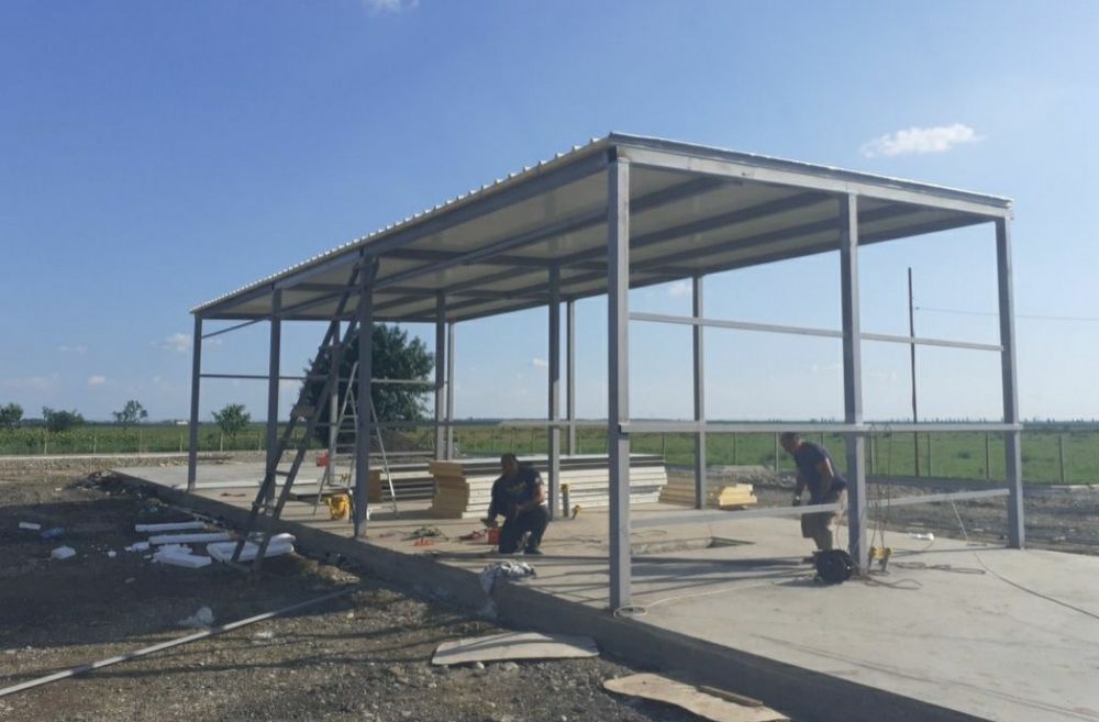 Vând hale metalice lucrăm fără avans