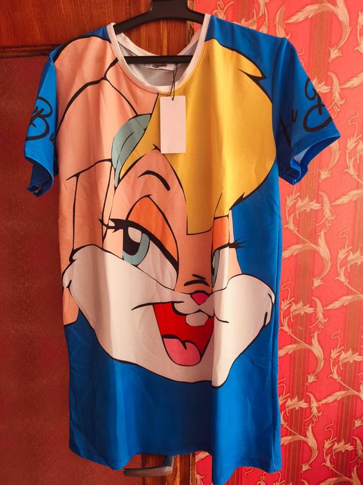 Нова памучна шаренка рокля (туника) на Moshino.