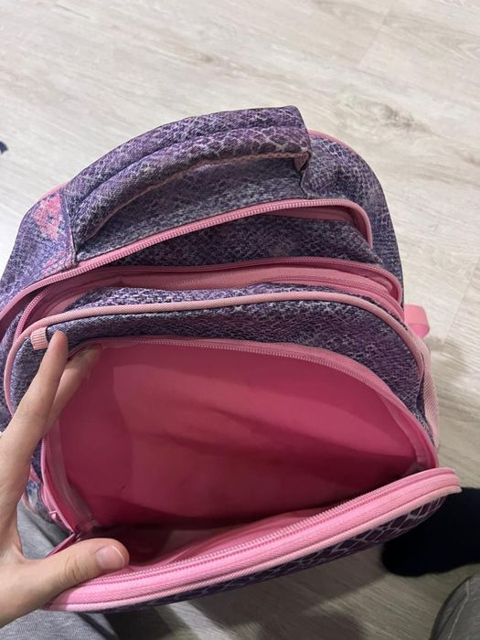 Рюкзак для школьницы/