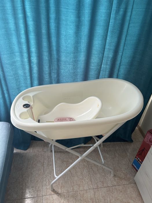 Вана със стойка