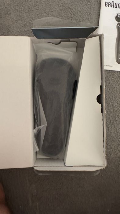 Электробритва Braun Series 6 61-N1000s