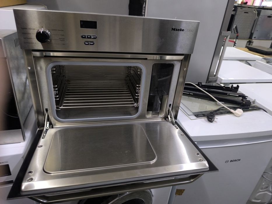 Фурна на пара Miele DG 163 EDST