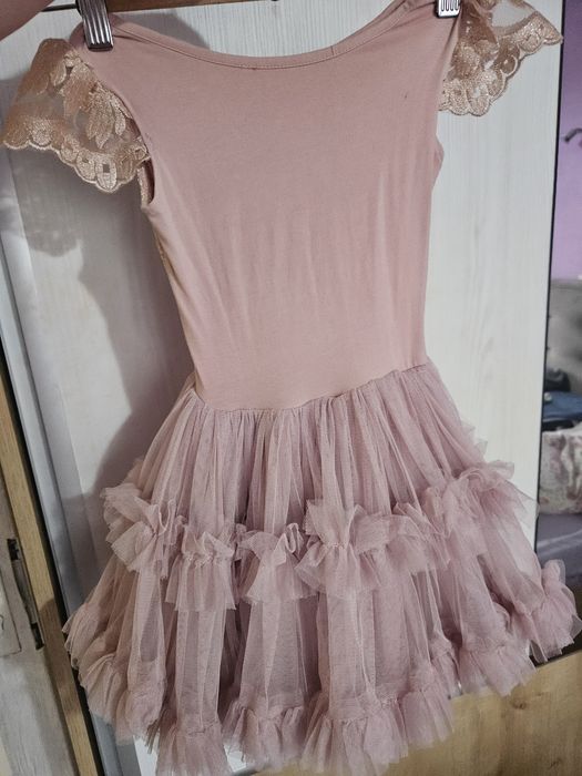 Детска рокля рр 4г.-5г.