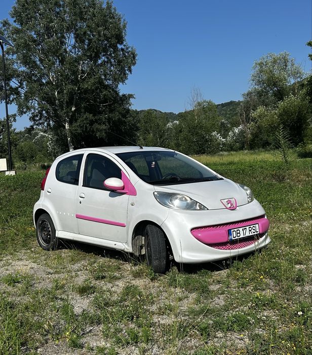 Peugeot 107  barbie limited edition
