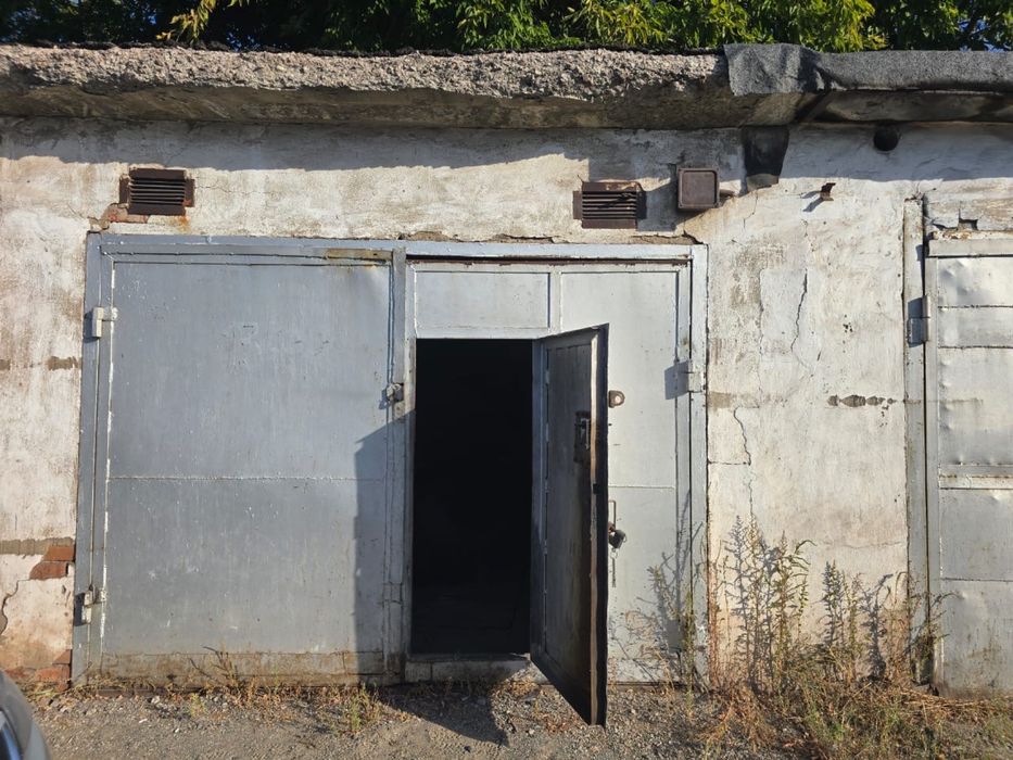 Продам гараж 6 общество