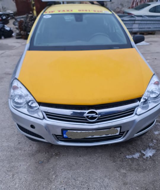Consola centrala Opel Astra H