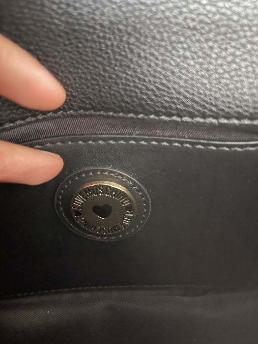 Оригинална чанта Love moschino