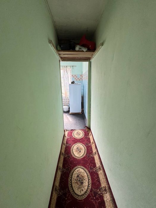 Продаётся 2х ком 4 этаж в районе микрорайоне