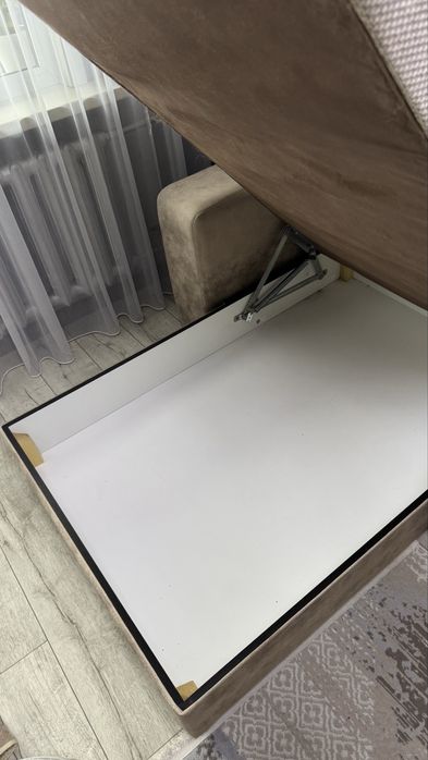 Продам Диван 3,2 м