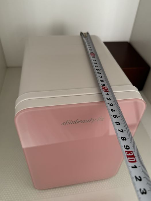 Холодильник для косметики