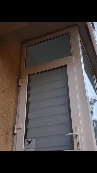 Inchiriez,(vand)spațiu comercial