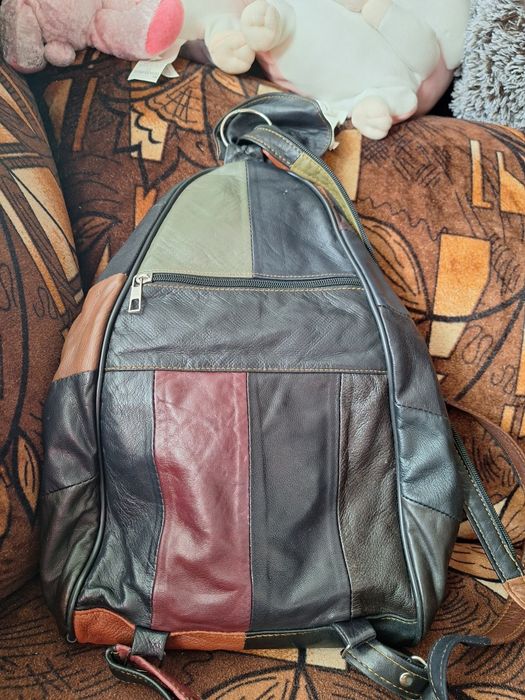 Дамски чанти и раници