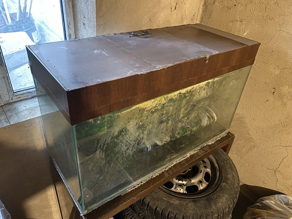 Продам аквариум объёмом 110–120