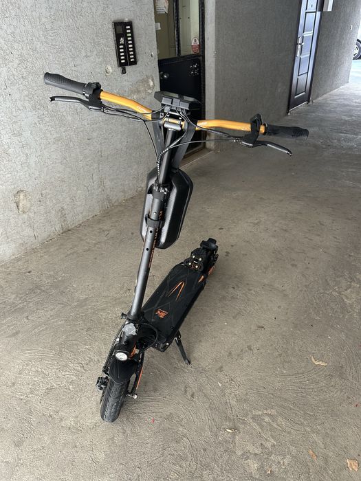 Електрическа тротинетка kukirin g2 master 2x1000w