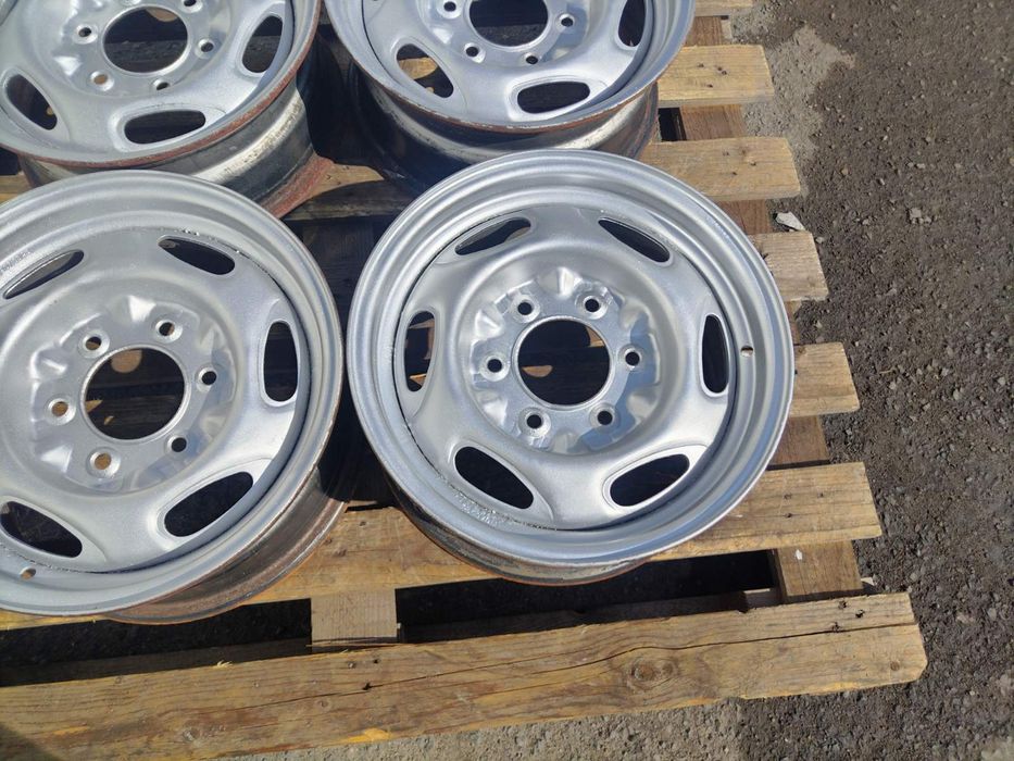 15 цола 6 х 139,7 мм Мазда Б серия - 6 инча / ЕТ 10