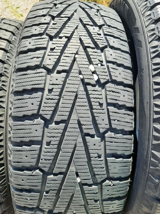 Продам шины 265/60/18 Корея