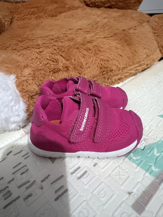 Обувки за момиче 20 номер Biomecanics | Woden | Adidas | KK | H&M