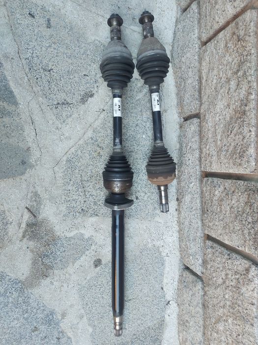 Полуоска Опел Инсигния / Opel Insignia A