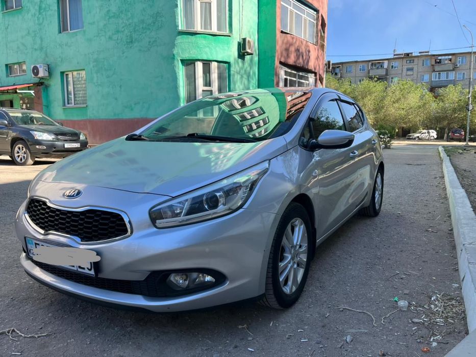 В продаже Kia Ceed JD 2015 года