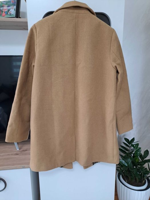 Палто пролетно-есенно ново