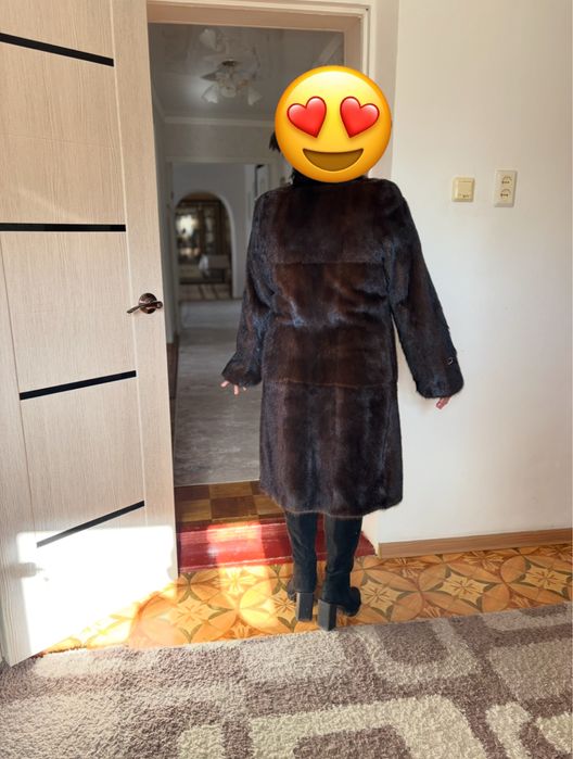 Срочно продам норковую шубу, одевала очень мало. Состояние хорошее