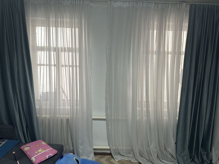 Продам шторы за 10 к срочно