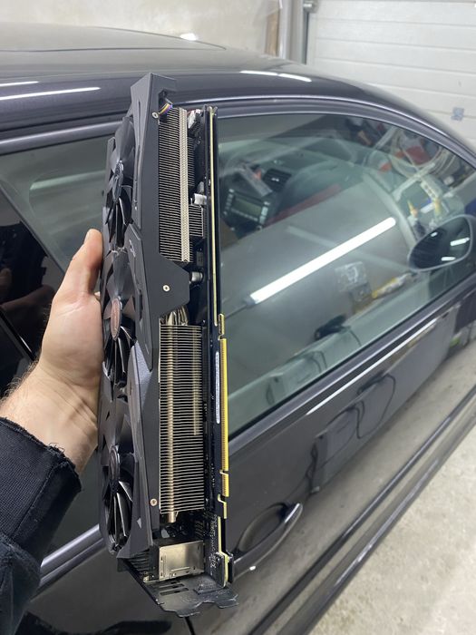 ASUS ROG Strix RTX 2060