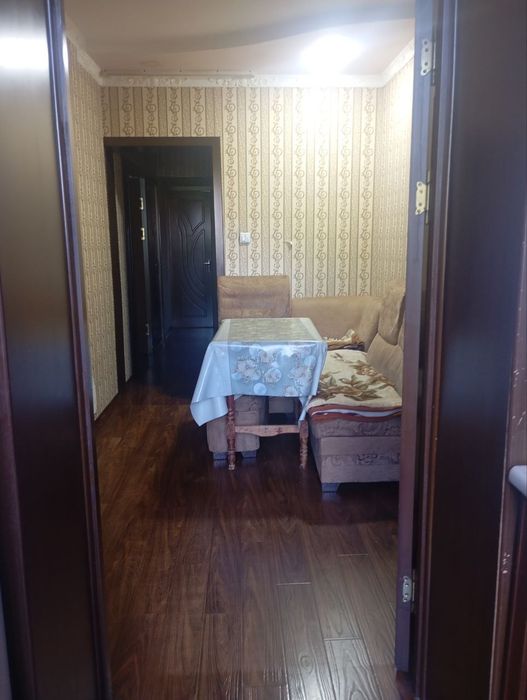 Кибрай сентирида жойлашган шинамгина квартира сотилади