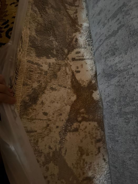 Продам ковер размер 4\4