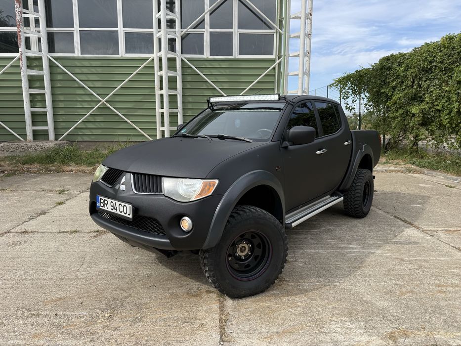 Mitsubishi L200