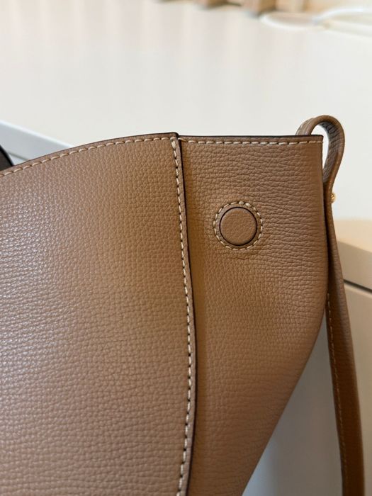 Polene numero cyme mini

Se vinde polene numero cyme mini , nouă ! 

P