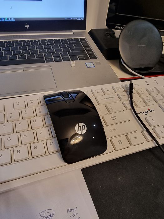 vand kit mouse si tastatura HP WIRELESS
