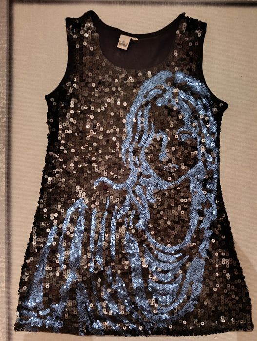 Платье с пайетками детское