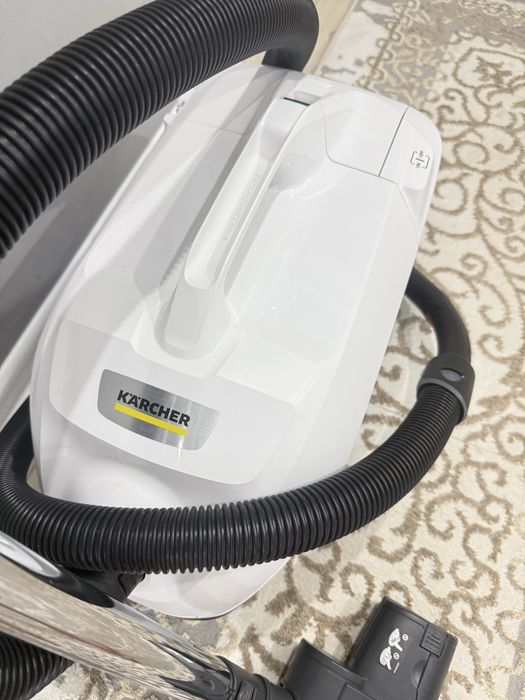 Пылесос Karcher DS 6 plus