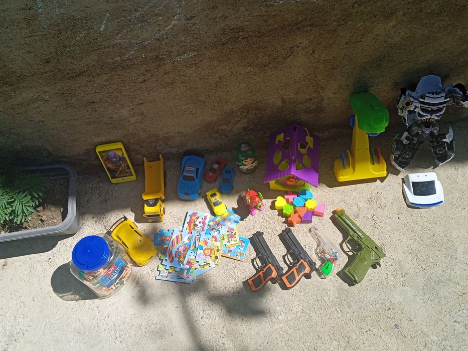 Продам хорошие  игрушки