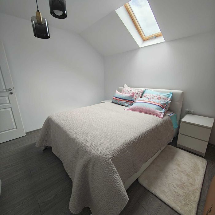 Vila LUX complet MOBILATA si UTILATA cu 4 camere 2 bai cu suprafata de 115mp teren 220mp, situata in zona de la capat CUG - HORPAZ com MIROSLAVA.