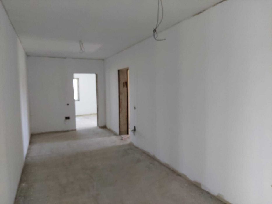 Casa P+M  semifinisat S construita la sol 182 mp + teren 2452 mp