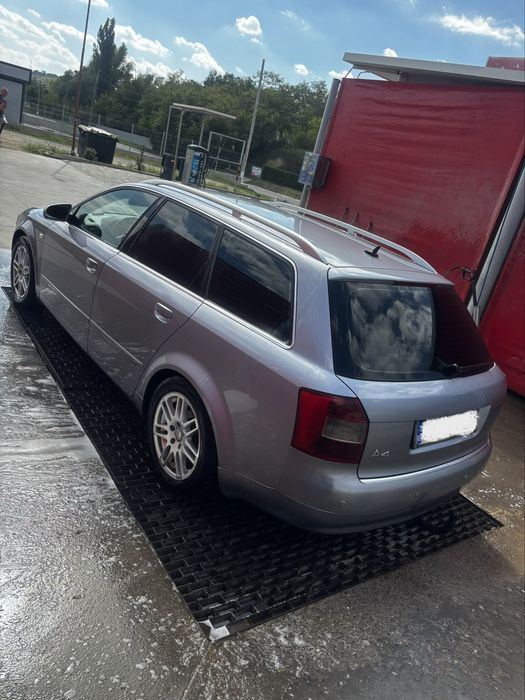 AUDI A4 Avant 2004 — imagine 2