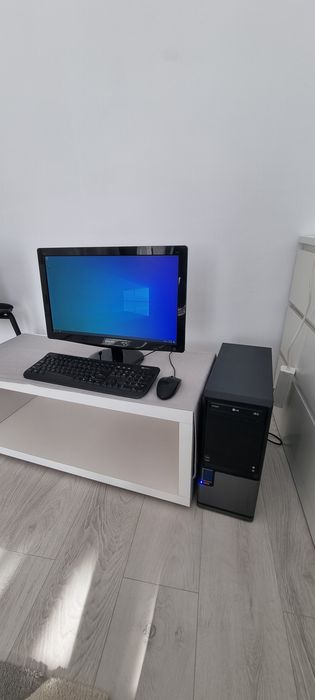Desktop RL1UO20 Intel Pentium