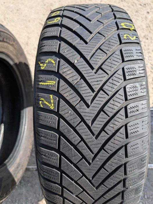 215/60 R16 • Iarna • Vredestein Wintrac 99H | 1 buc | Pret/buc