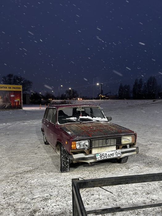 продам жигули 2104