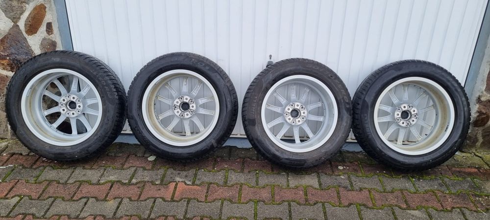 Roti iarna originale BMW X3 G01 X4 G02 18 toli Pirelli styling 618