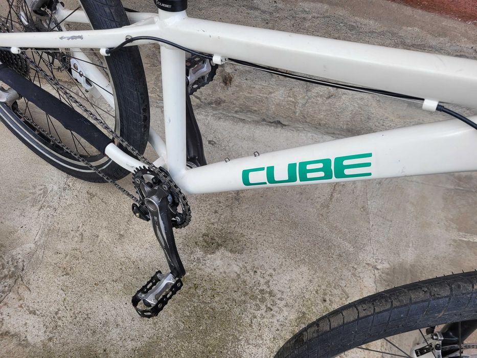 Bicicleta cube  26 S