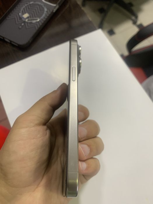 15 pro max 256 natural vna 97% ideal